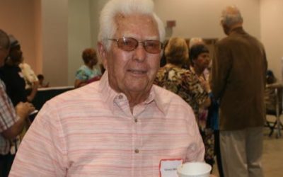 Vernon White enjoyed morning coffee at the 2015 TI Retiree Luncheon.