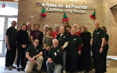 TIAA volunteers to wrap packages for Meals-on-Wheels, December, 2019